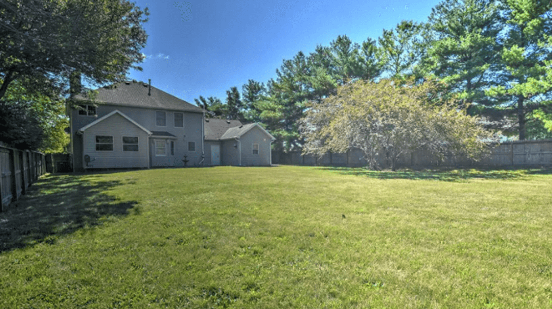 Forsyth House: 745 Christopher Drive