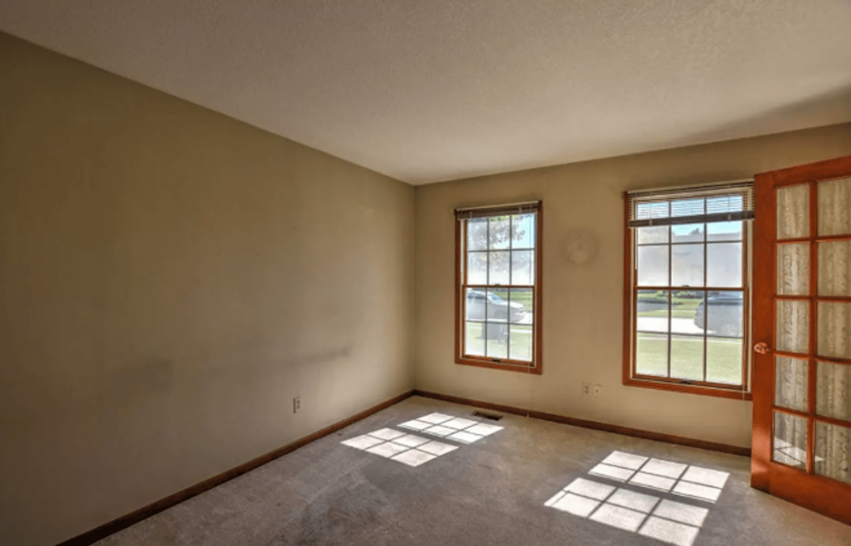 Forsyth House: 745 Christopher Drive