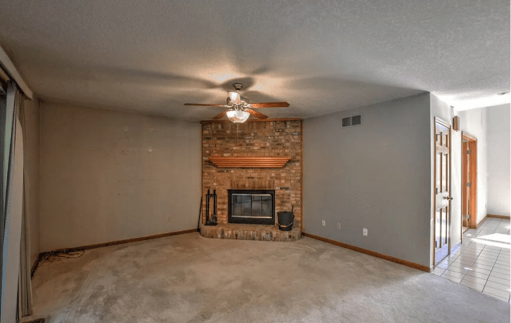 Forsyth House: 745 Christopher Drive