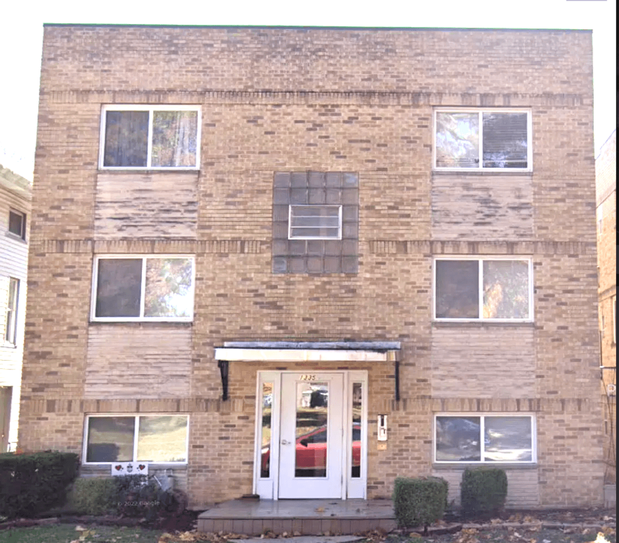 Decatur Apartment: 1335 West Wood Street