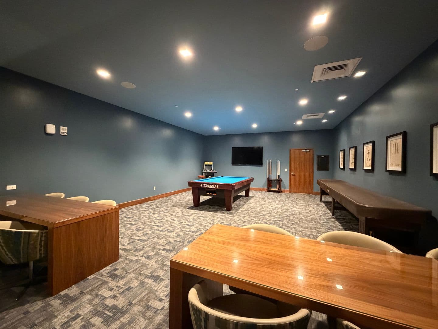 Honolulu Condo: 1555 Kapiolani Blvd. #1901