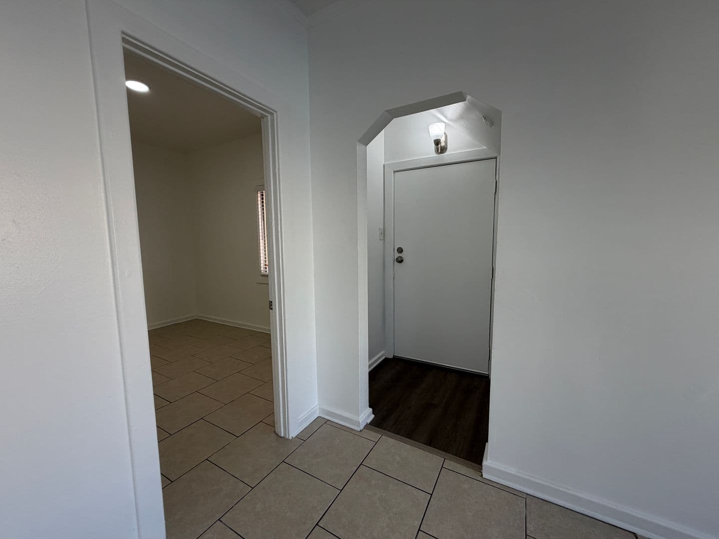 Long Beach Apartment: 636 Lime Avenue