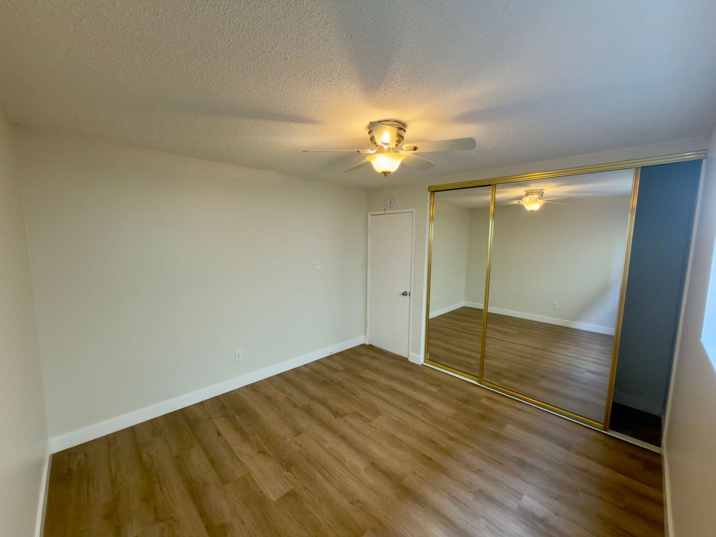 Los Alamitos Apartment: 10781-10791 Pine Street