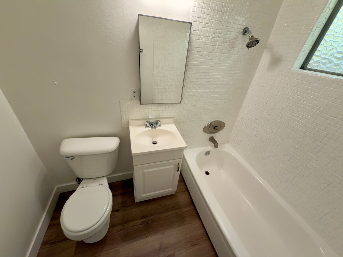 Los Alamitos Apartment: 10781-10791 Pine Street