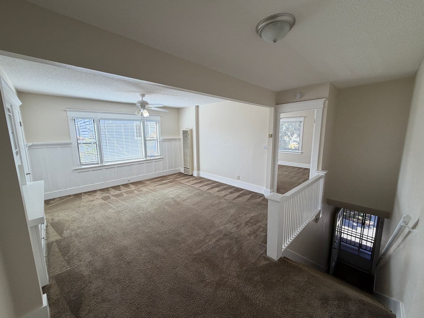 Long Beach Apartment: 626-632 1/2 Linden Ave
