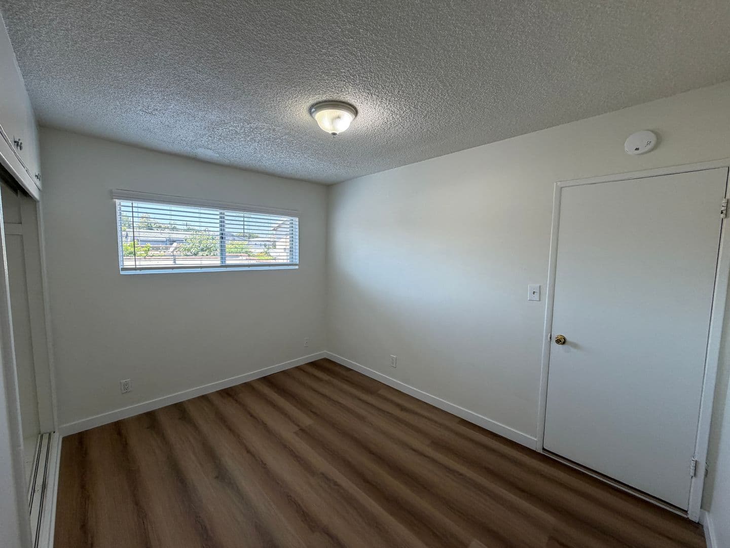 Long Beach Apartment: 241 E. South Street