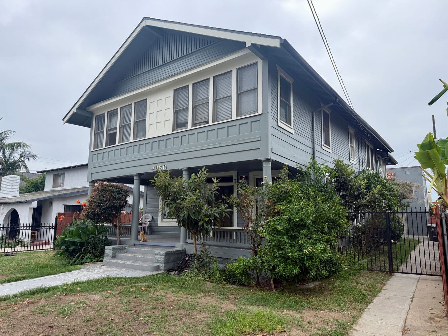 Long Beach Apartment: 1350 E Hellman Street