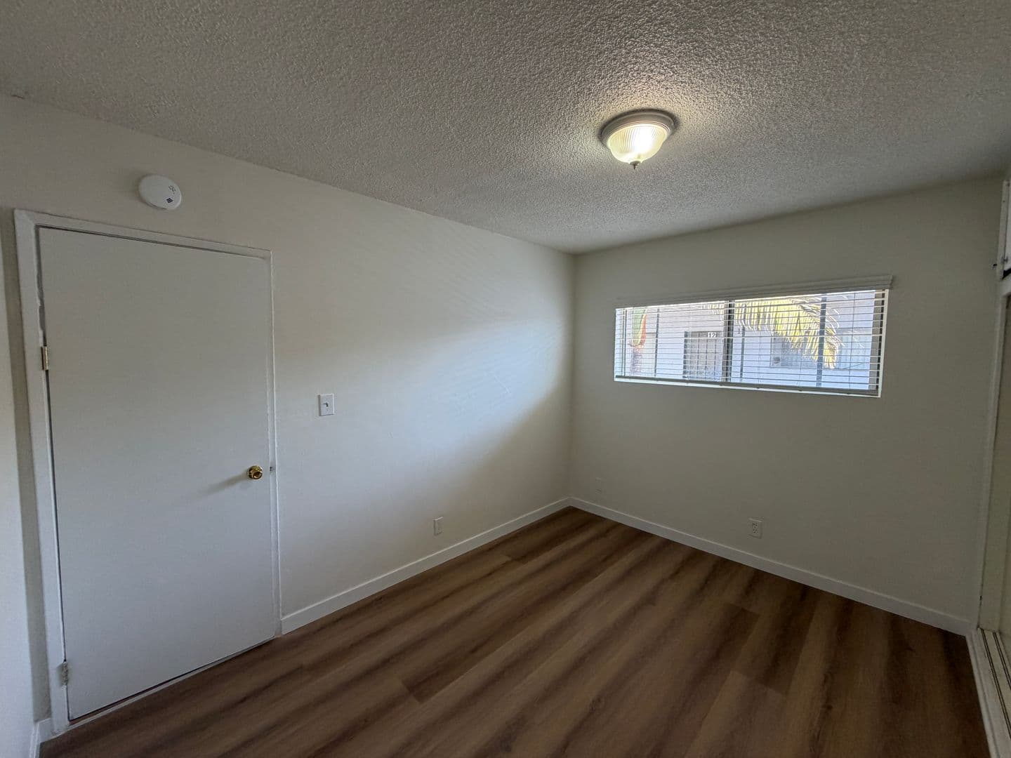 Long Beach Apartment: 241 E. South Street
