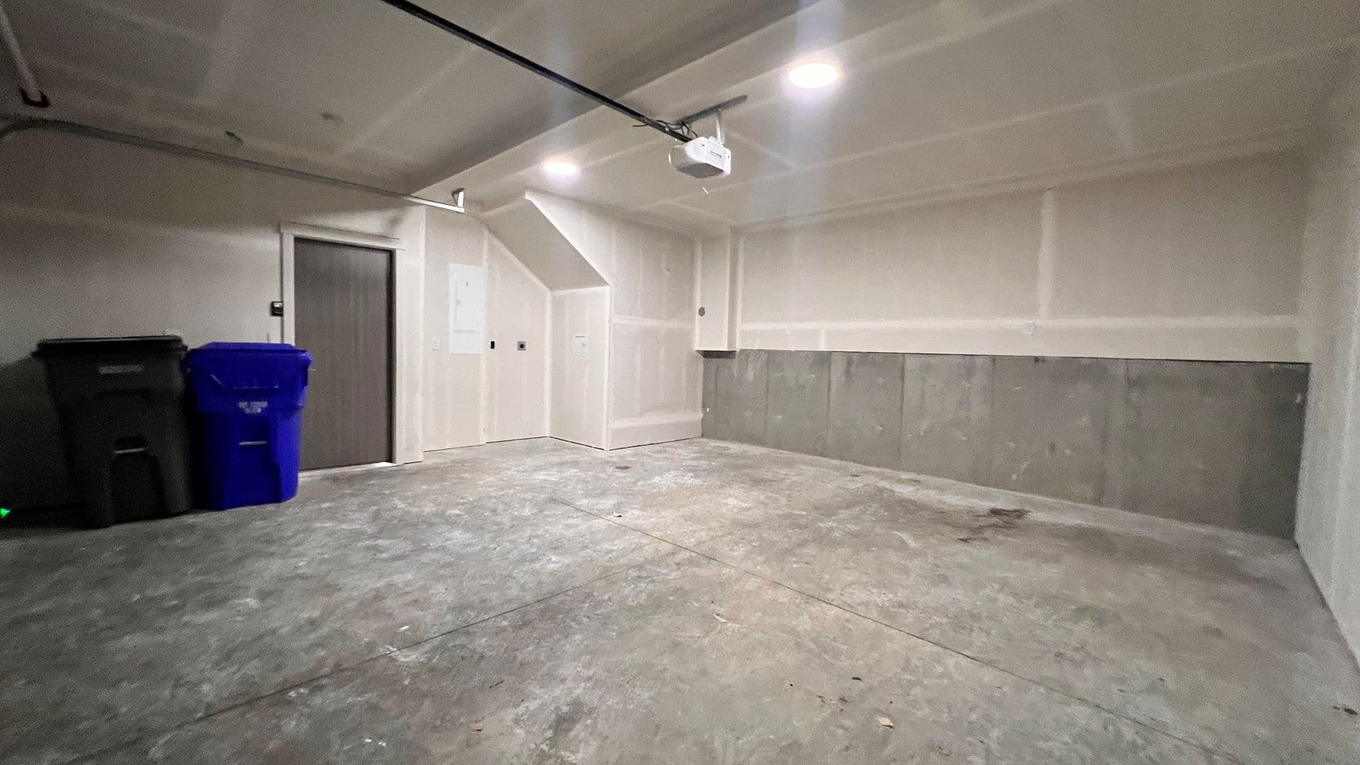 Deer Park Townhome: 21 E. H Street - A