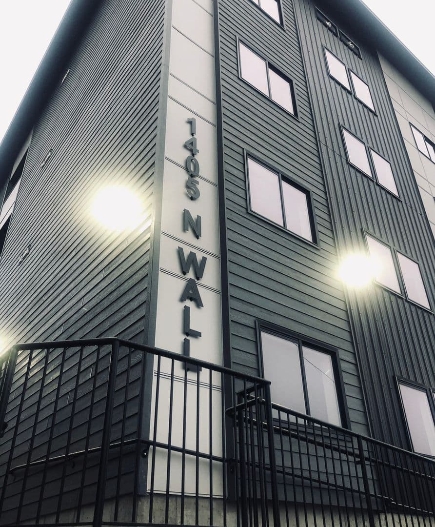 Spokane Apartment: 1405 N. Wall Street
