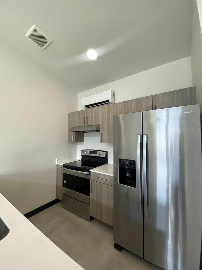 Spokane Apartment: 1405 N. Wall Street