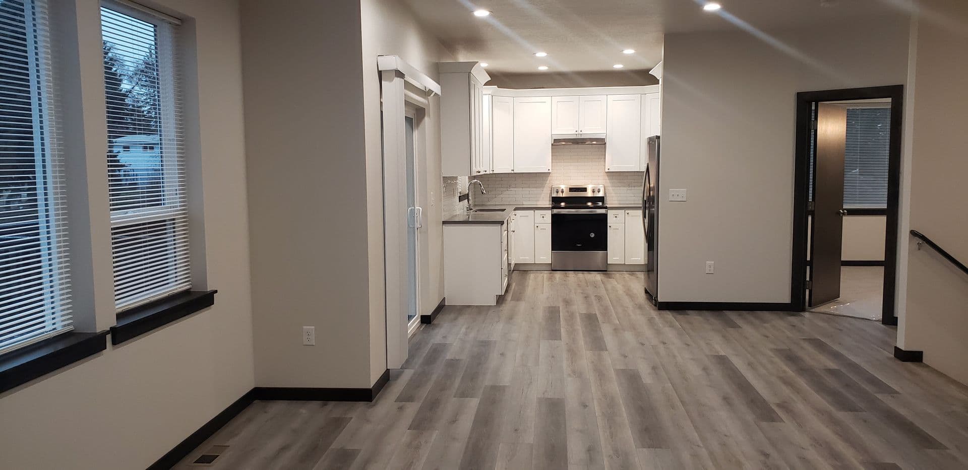 Spokane Valley Multiplex: 4314-4316 N. Centennial Lane
