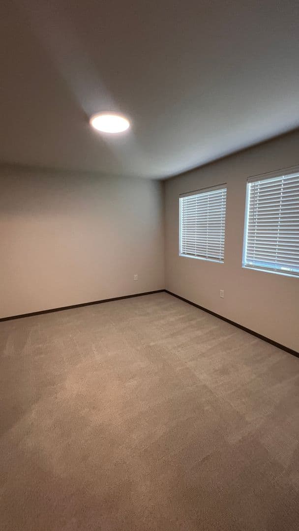 Deer Park Townhome: 21 E. H Street - A