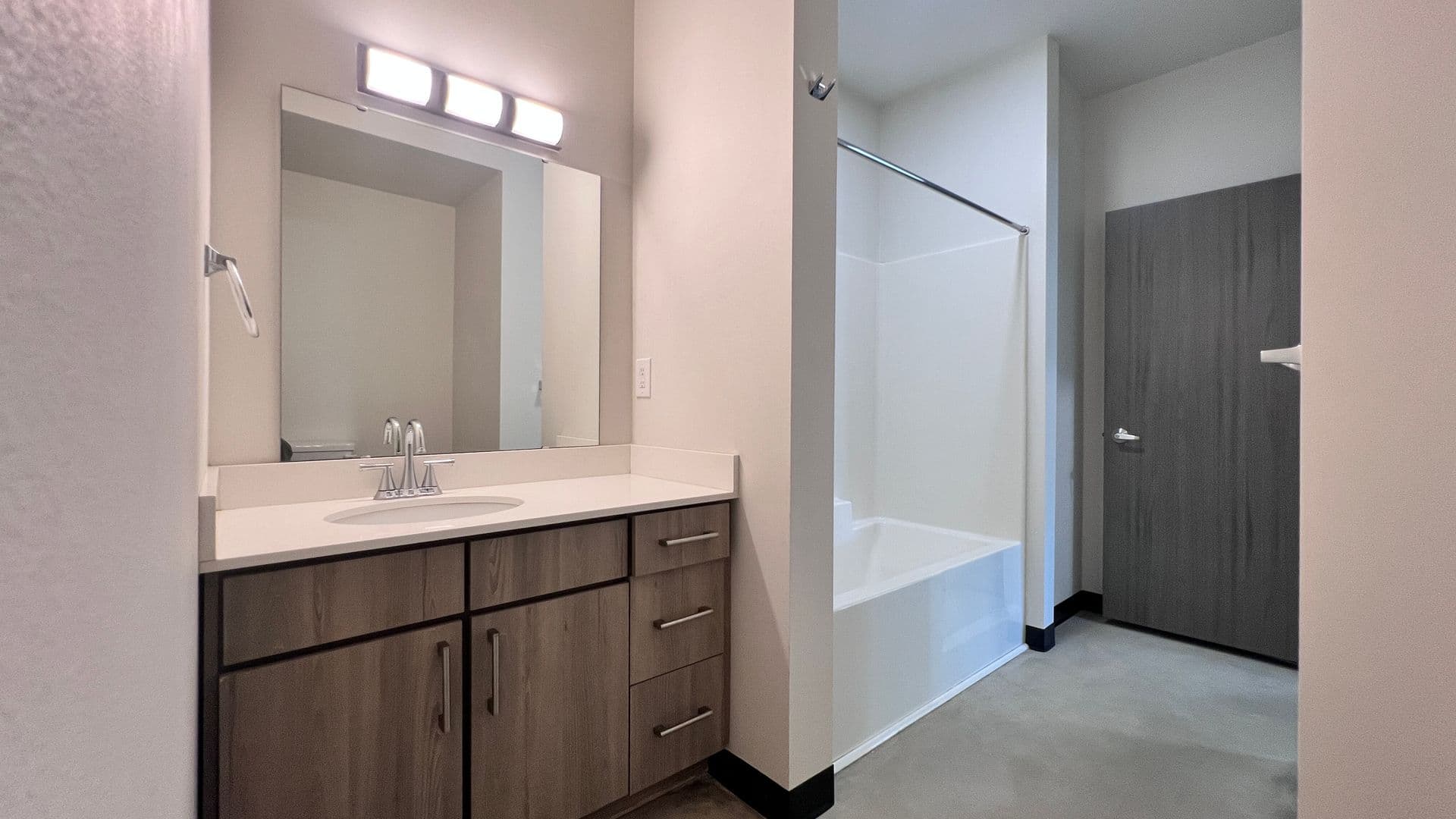 Spokane Apartment: 1405 N. Wall Street