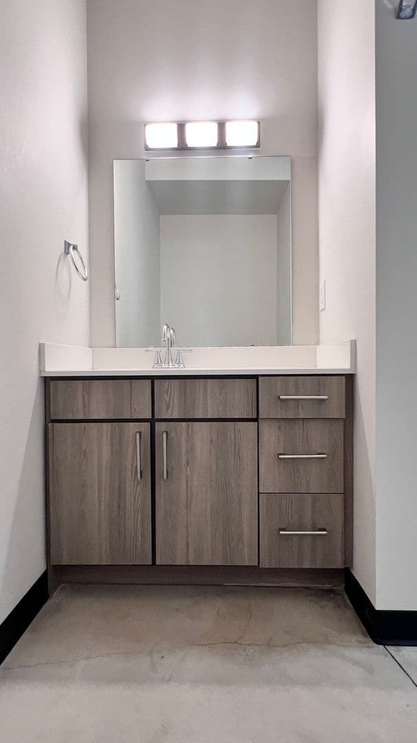 Spokane Apartment: 1405 N. Wall Street