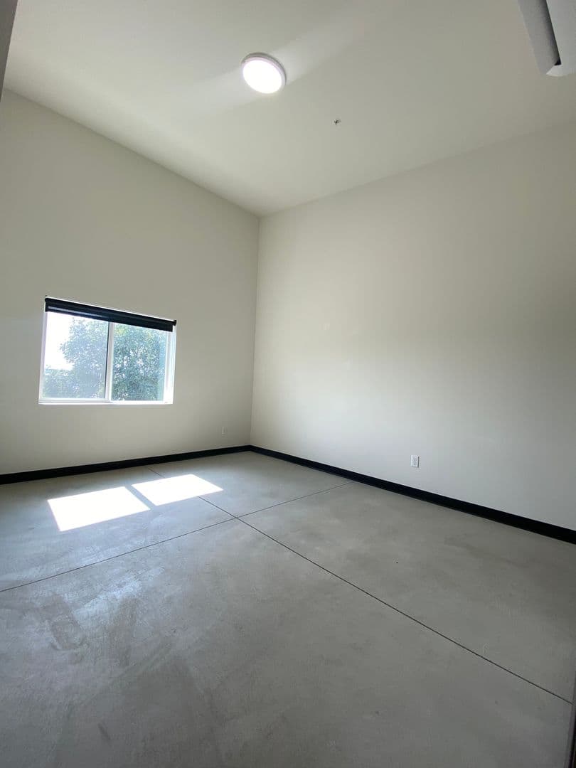 Spokane Apartment: 1405 N. Wall Street