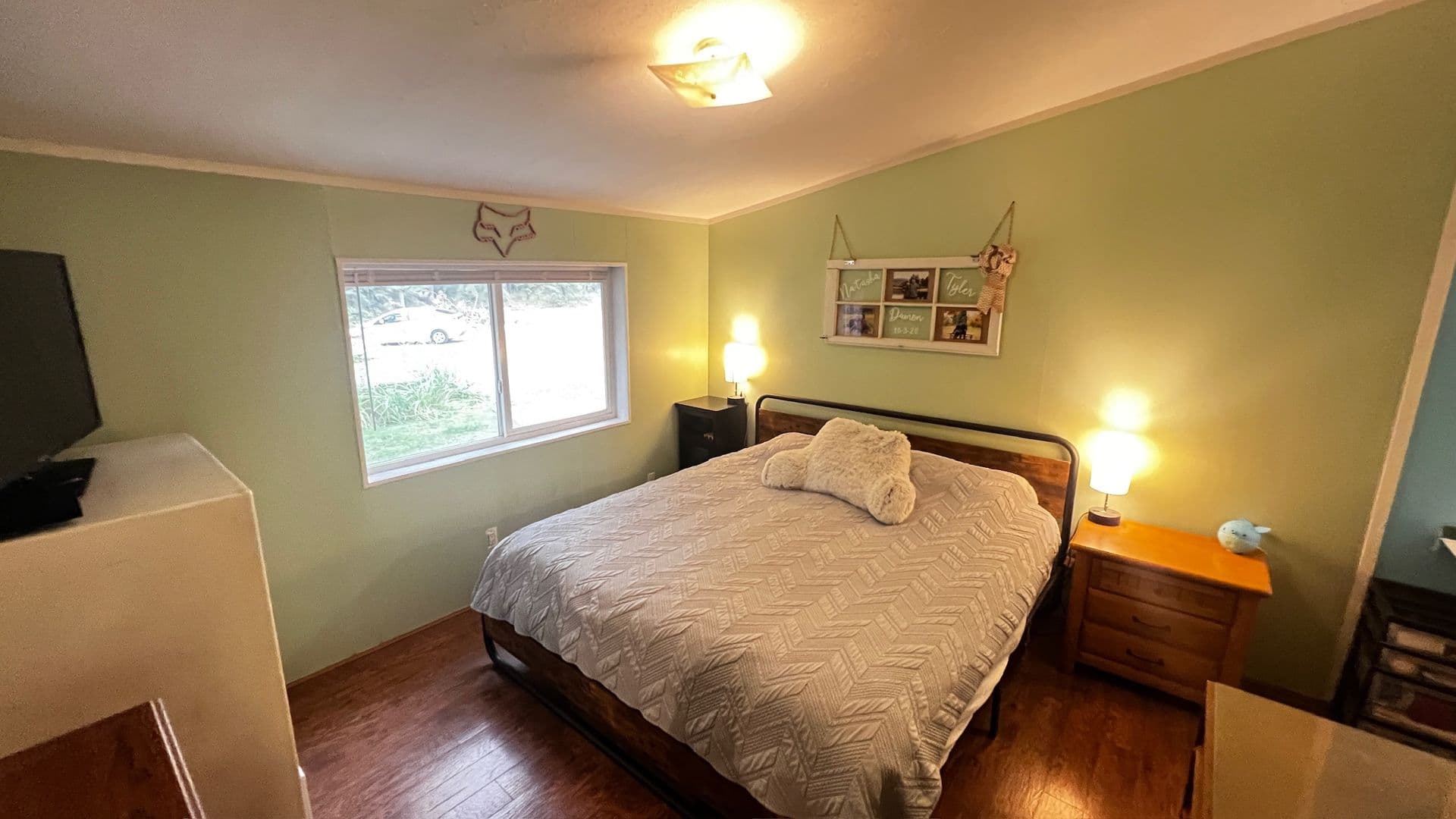Deer Park House: 39210 N. Ponderosa Ln