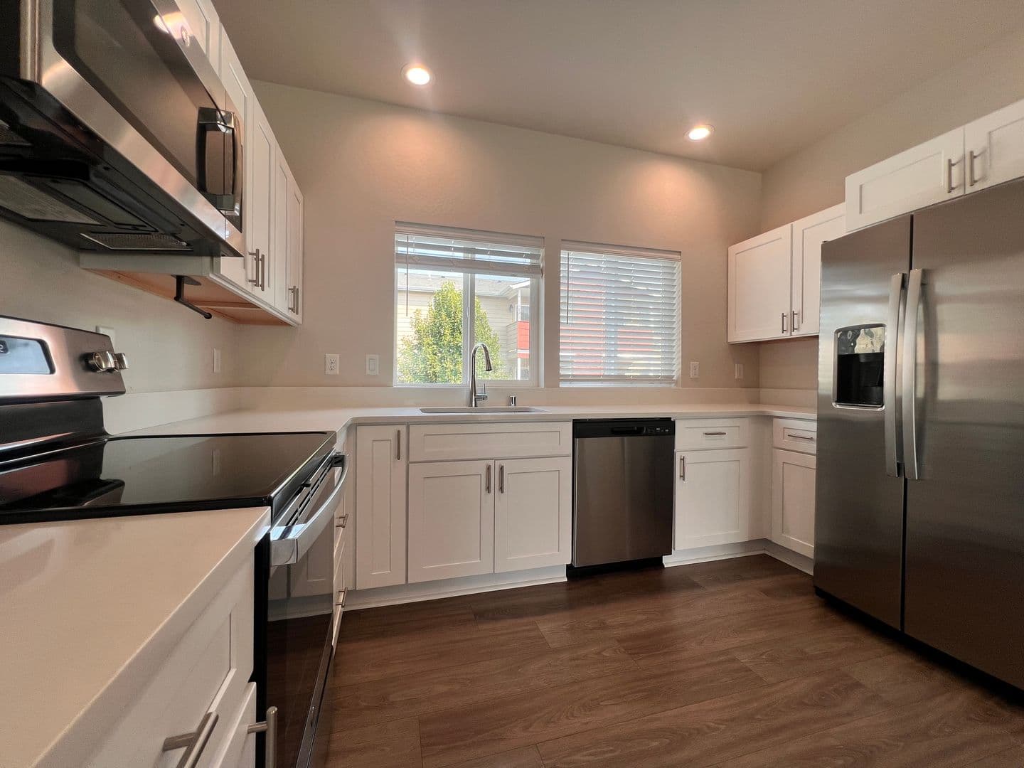 Deer Park Apartment: 21 E. H Street, Bldg C