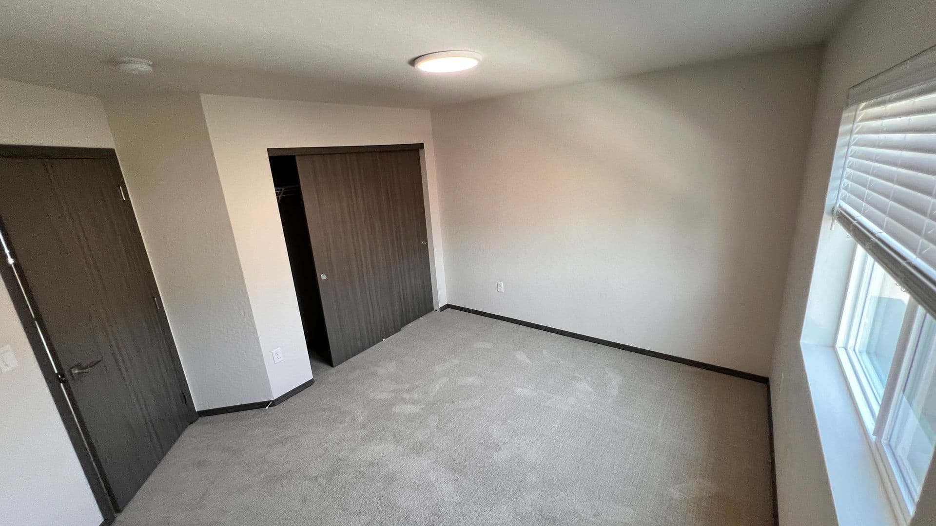 Deer Park Apartment: 21 E. H Street, Bldg C