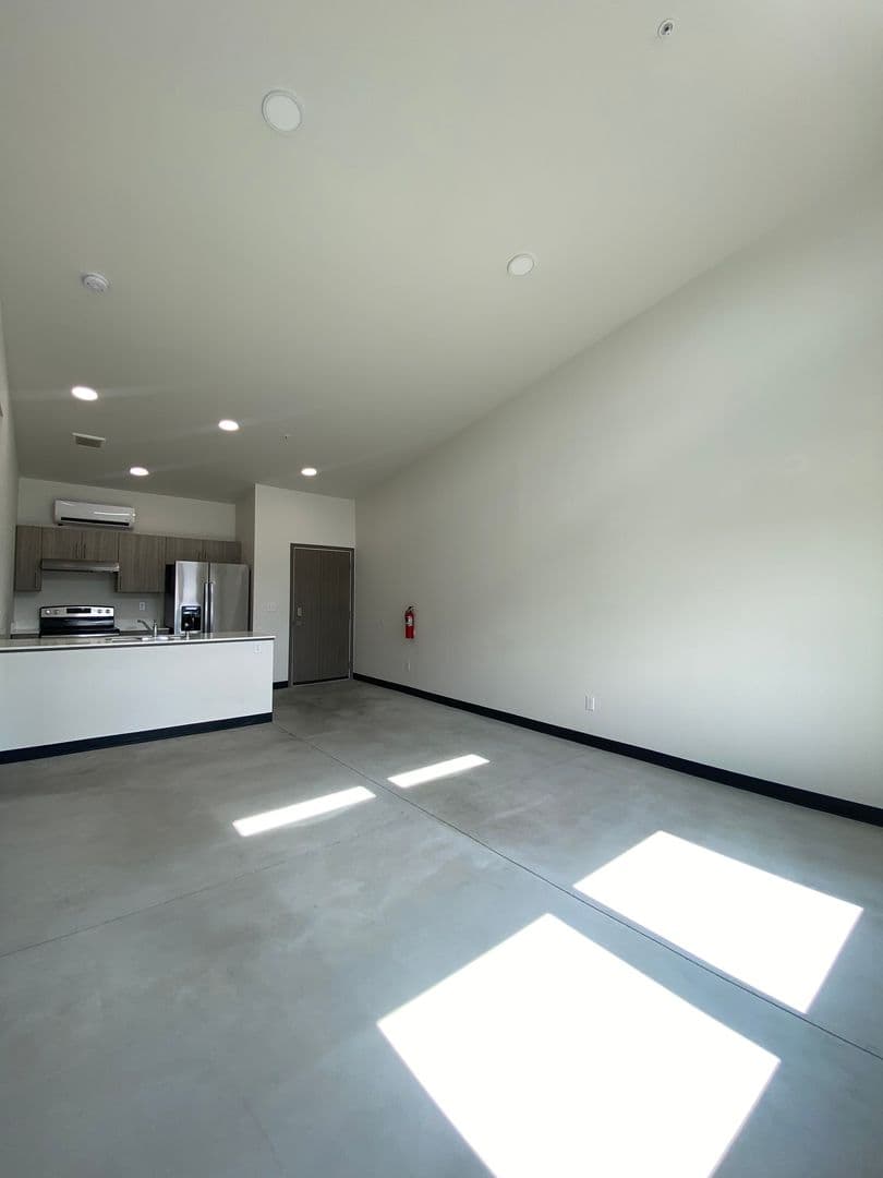 Spokane Apartment: 1405 N. Wall Street