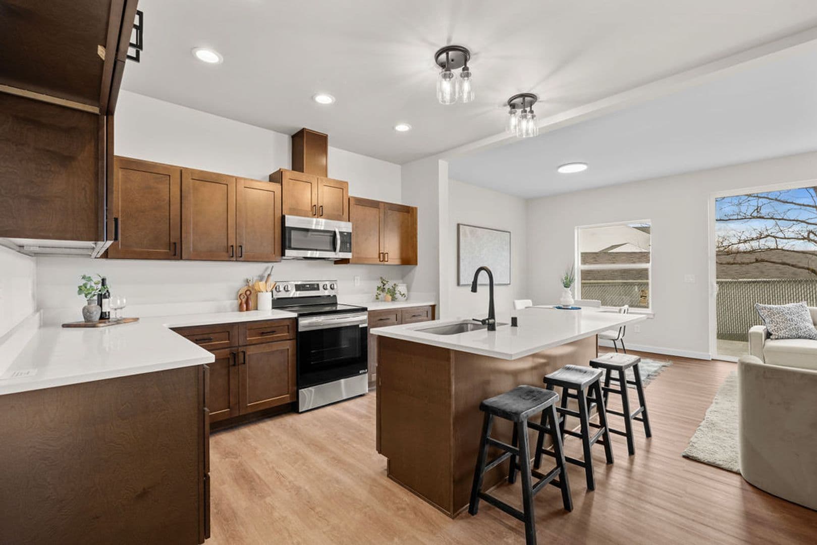 Spokane Valley Townhome: 202 S Union Rd
