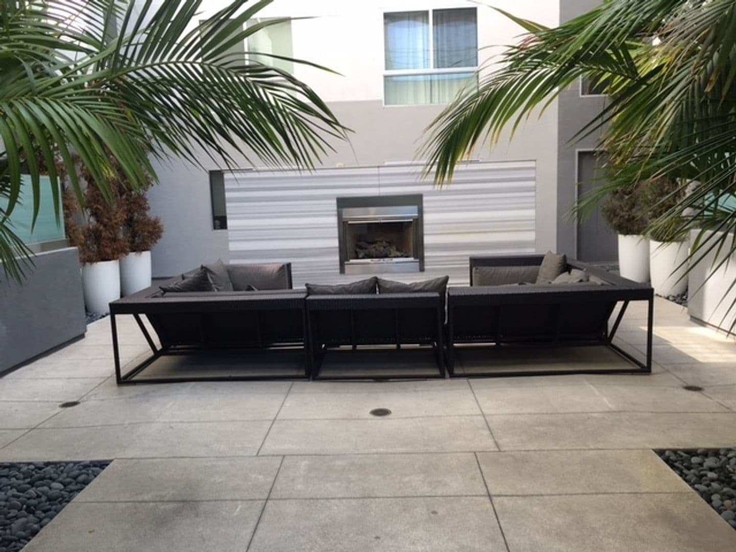 Los Angeles House: 1730 Sawtelle Blvd