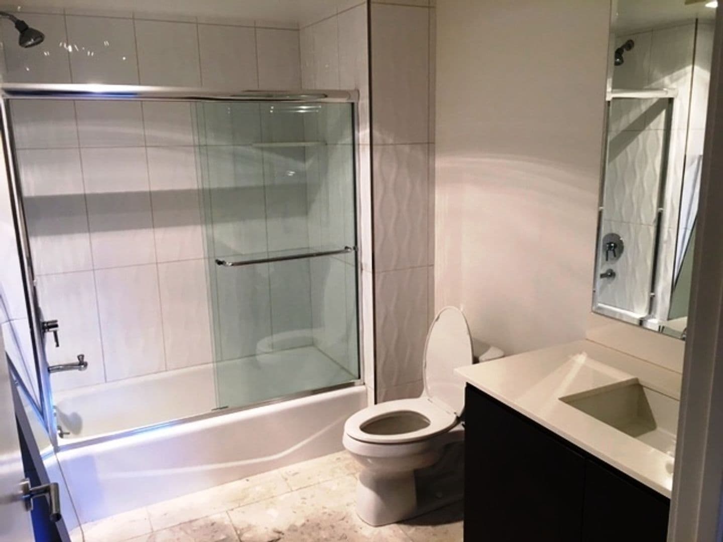 Los Angeles House: 1730 Sawtelle Blvd
