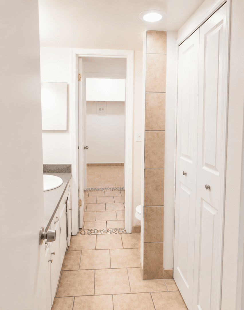 Amarillo Apartment: 3110 SW 27th Avenue