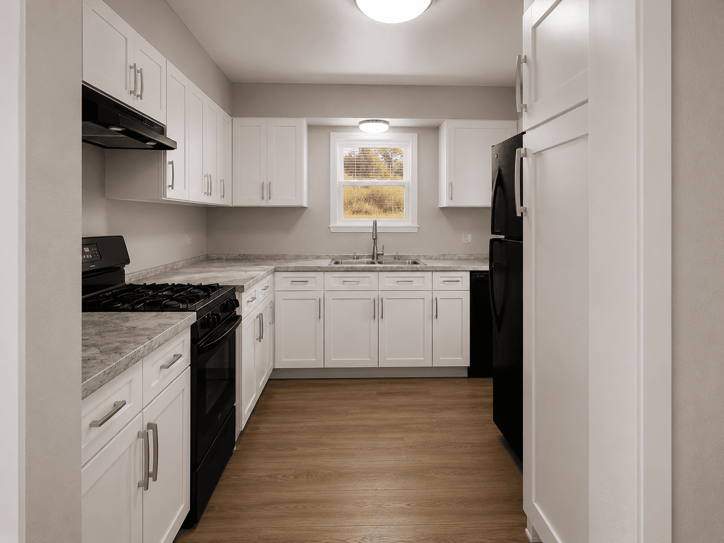 Ft. Worth Apartment: 6625 Hulen St