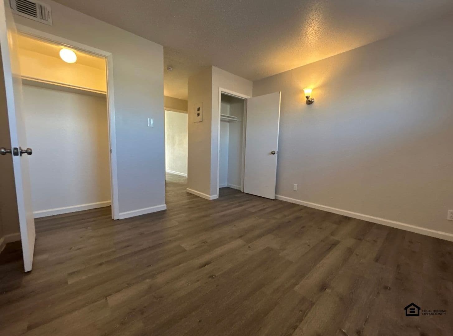 Lubbock Apartment: 102 & 120 Waco Avenue