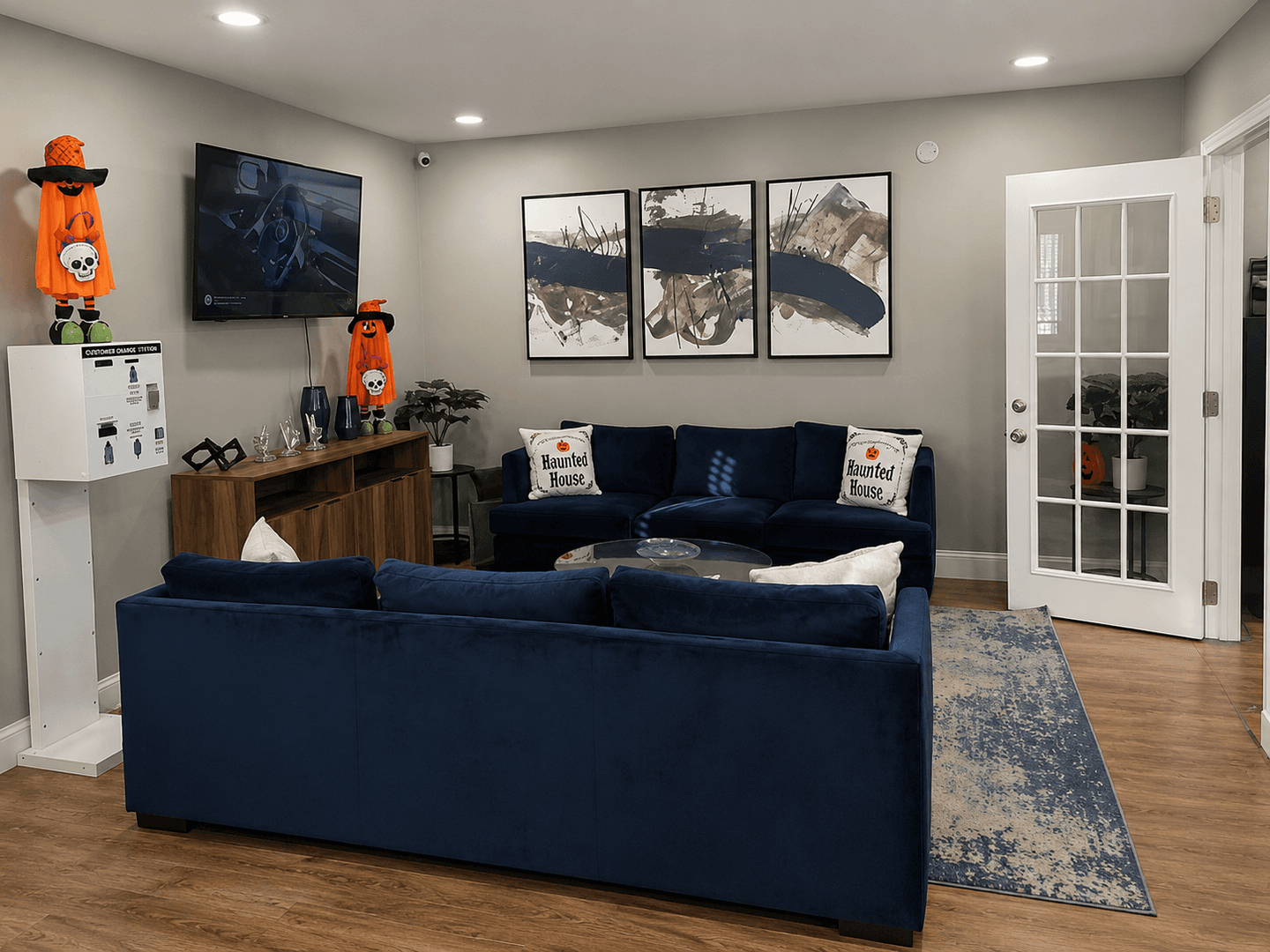 Ft. Worth Apartment: 6625 Hulen St