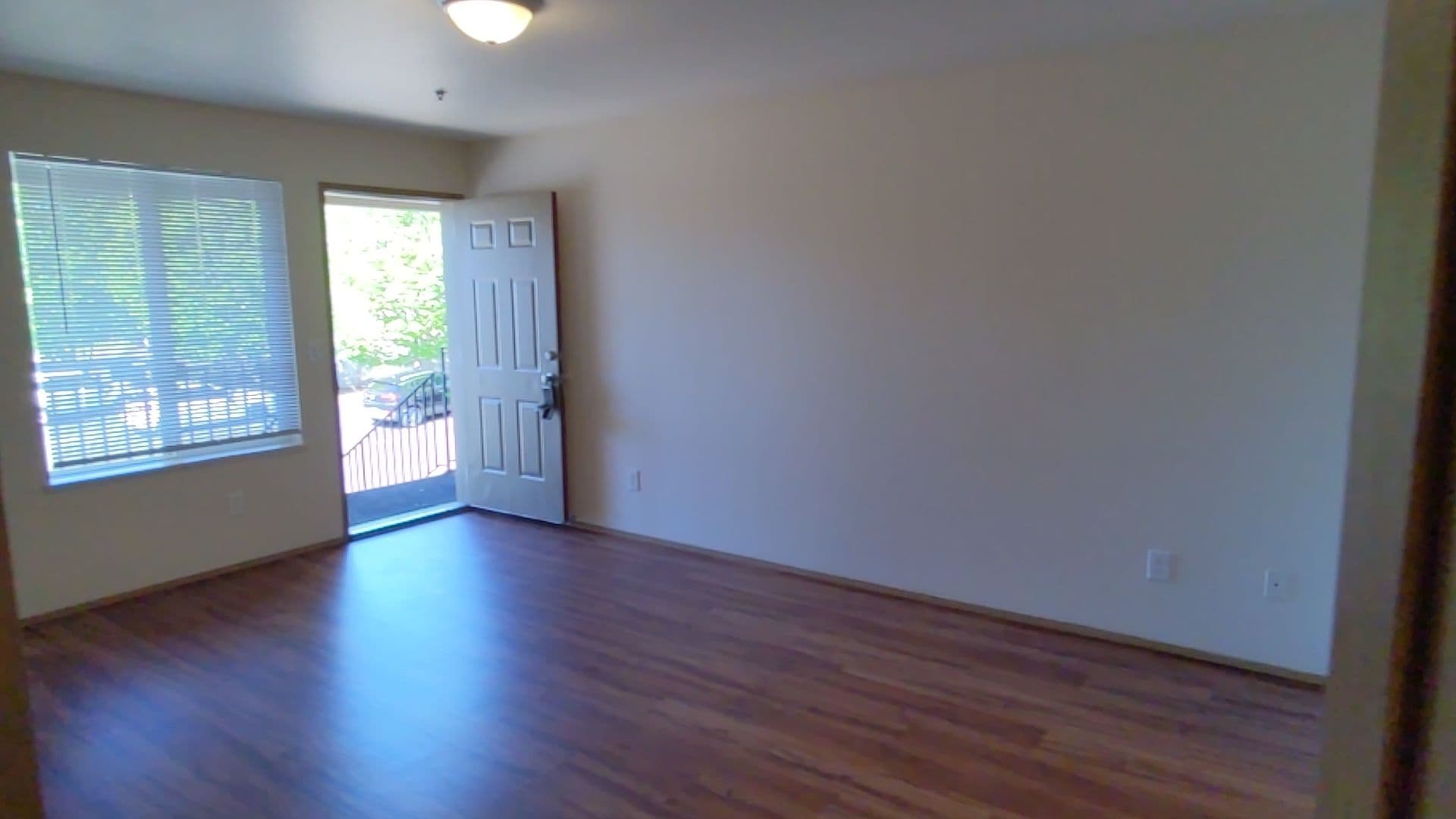 McMinnville Apartment: 1765 SW Tamarack St.
