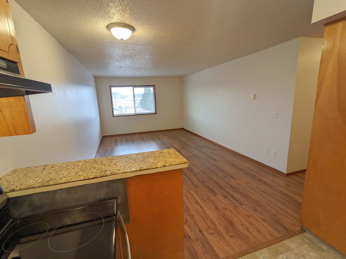 Portland Apartment: 4405-4425 SE 15th Ave