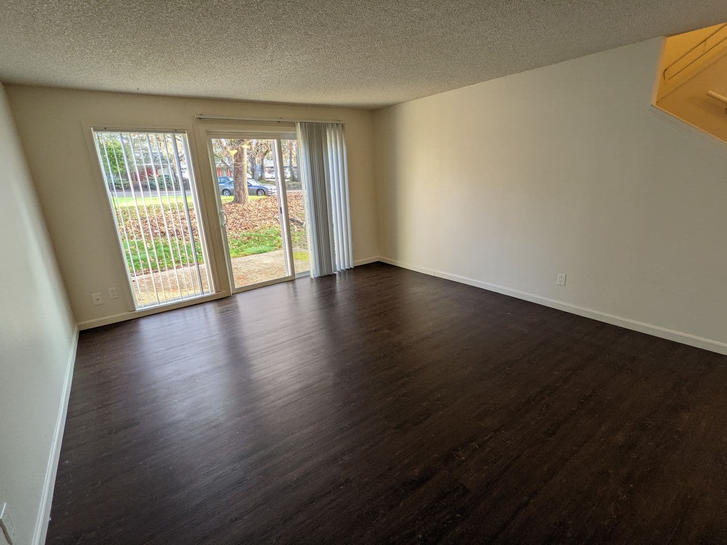 Beaverton Multiplex: 4450 SW Stoddard Drive