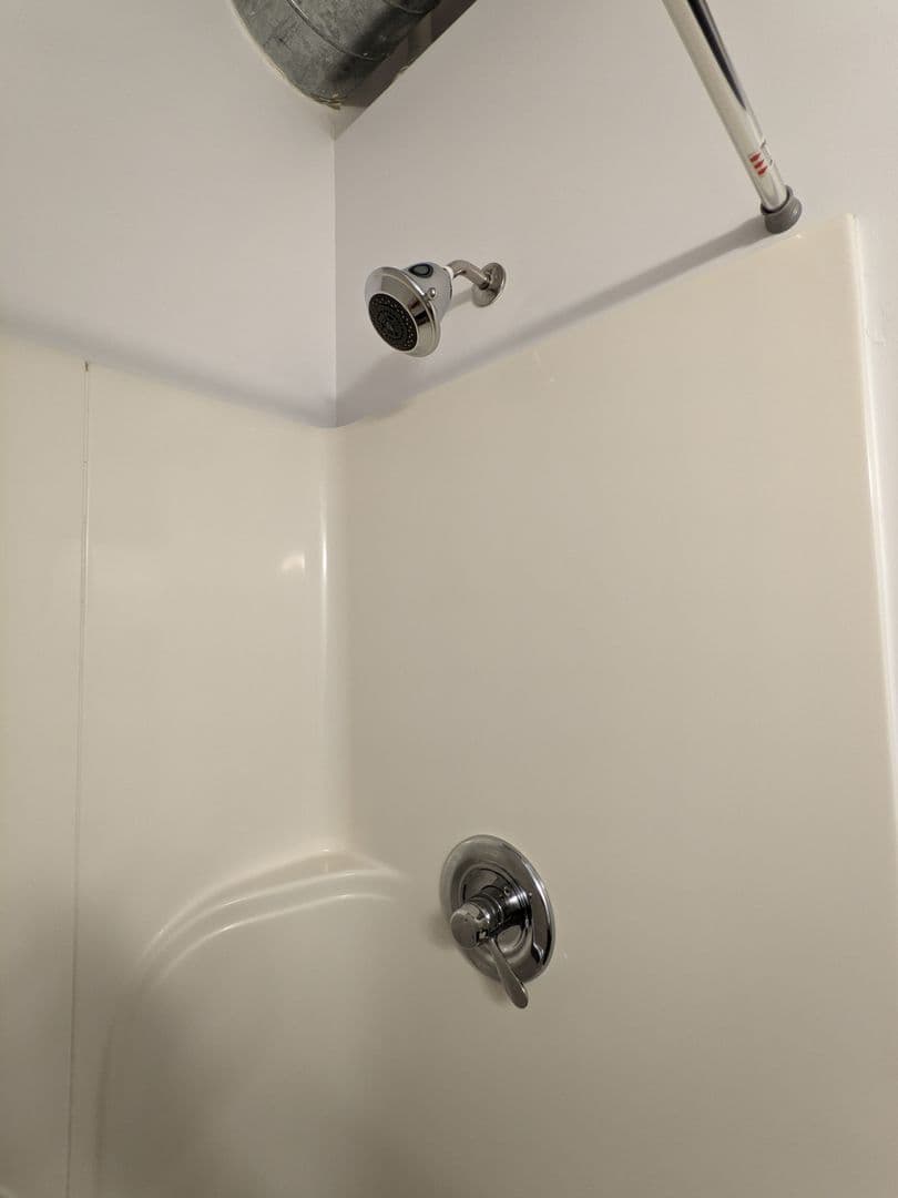 Salem Apartment: 155 Liberty Street NE
