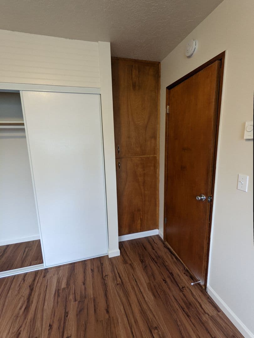 Portland Apartment: 3515 SW 87th Ave. and 3485 SW 87th Ave.