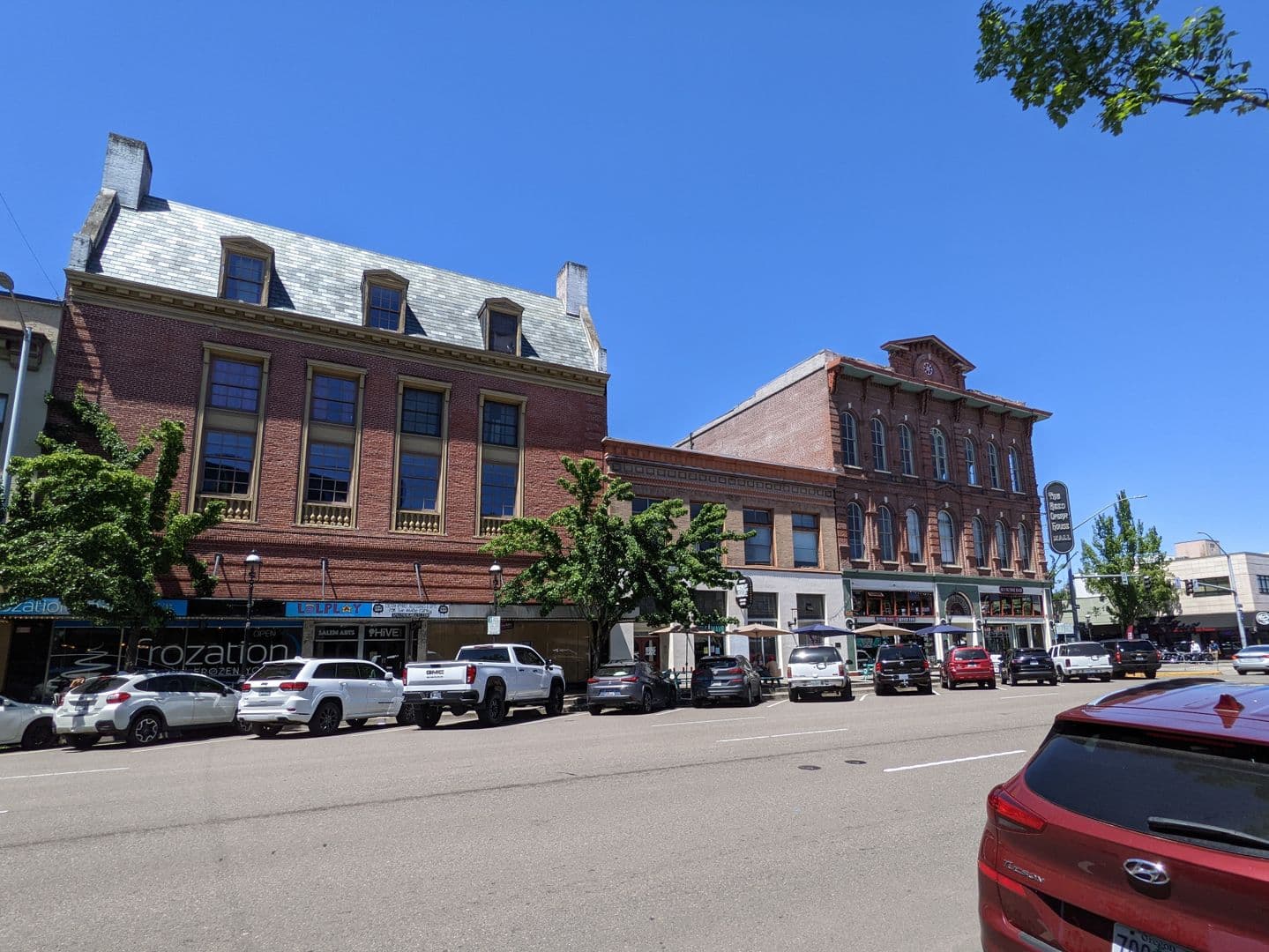 Salem Apartment: 155 Liberty Street NE