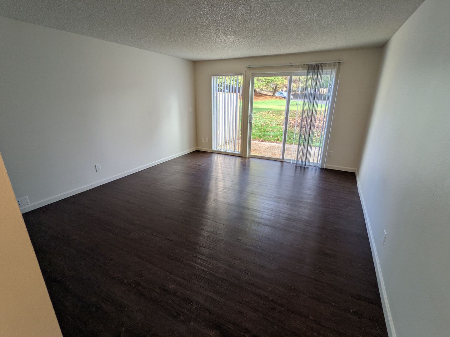 Beaverton Multiplex: 4450 SW Stoddard Drive
