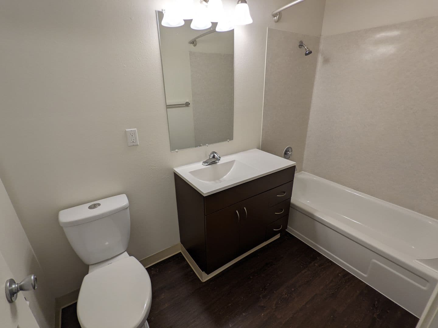 Beaverton Multiplex: 4450 SW Stoddard Drive