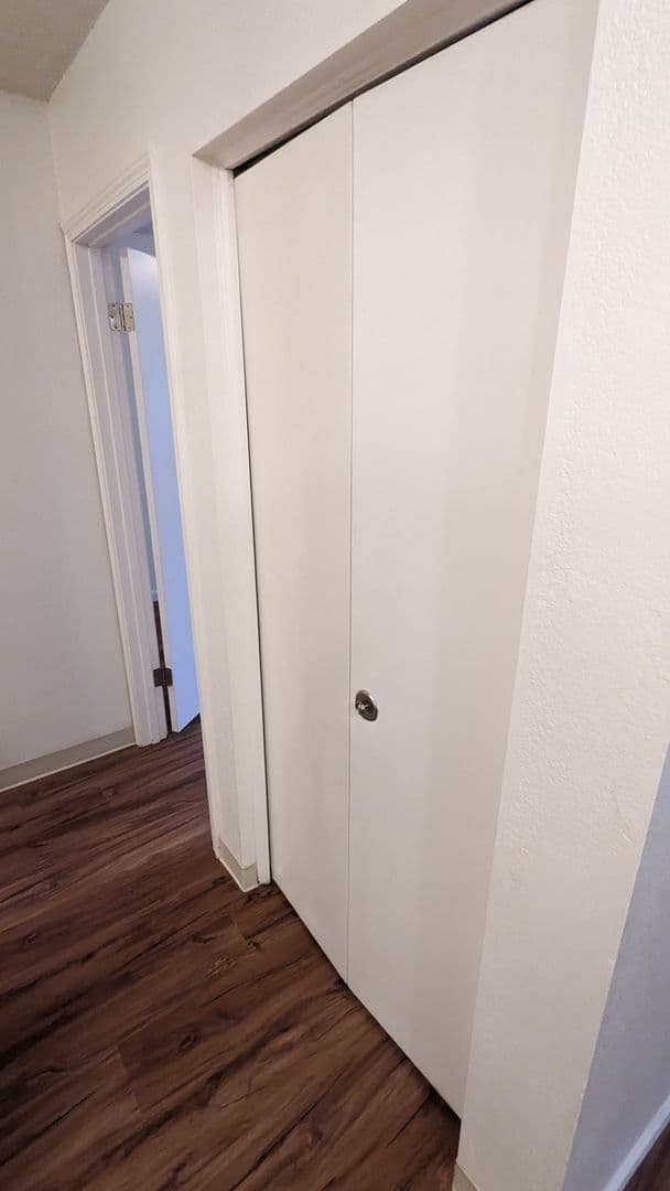 Beaverton Apartment: 6320 SW Lombard Ave