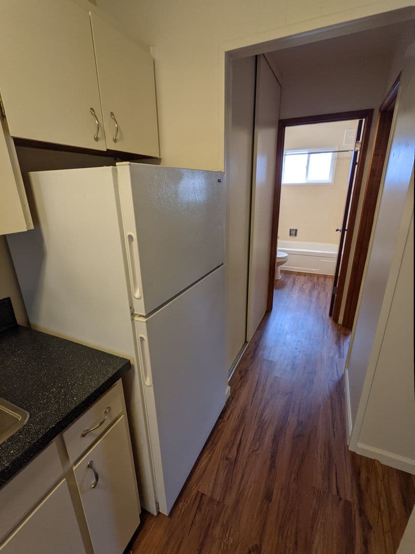 Portland Apartment: 3515 SW 87th Ave. and 3485 SW 87th Ave.