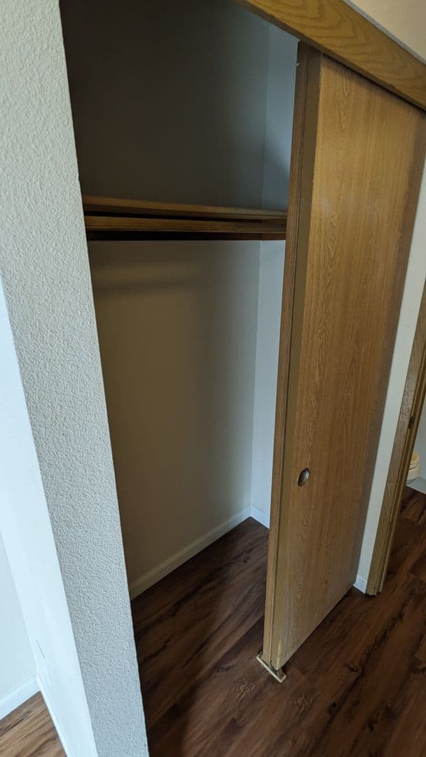 McMinnville Apartment: 1765 SW Tamarack St.
