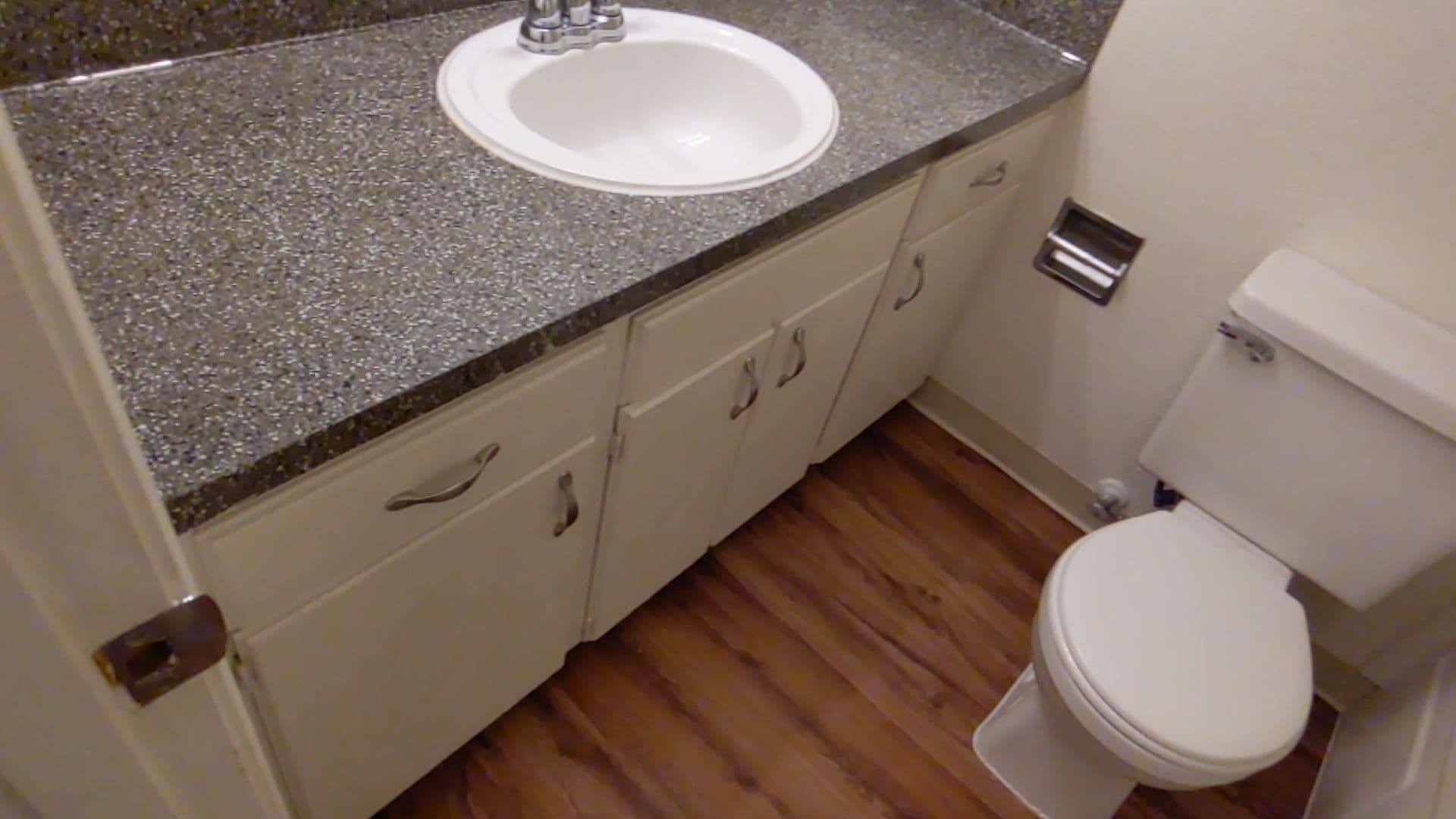 Beaverton Apartment: 6320 SW Lombard Ave