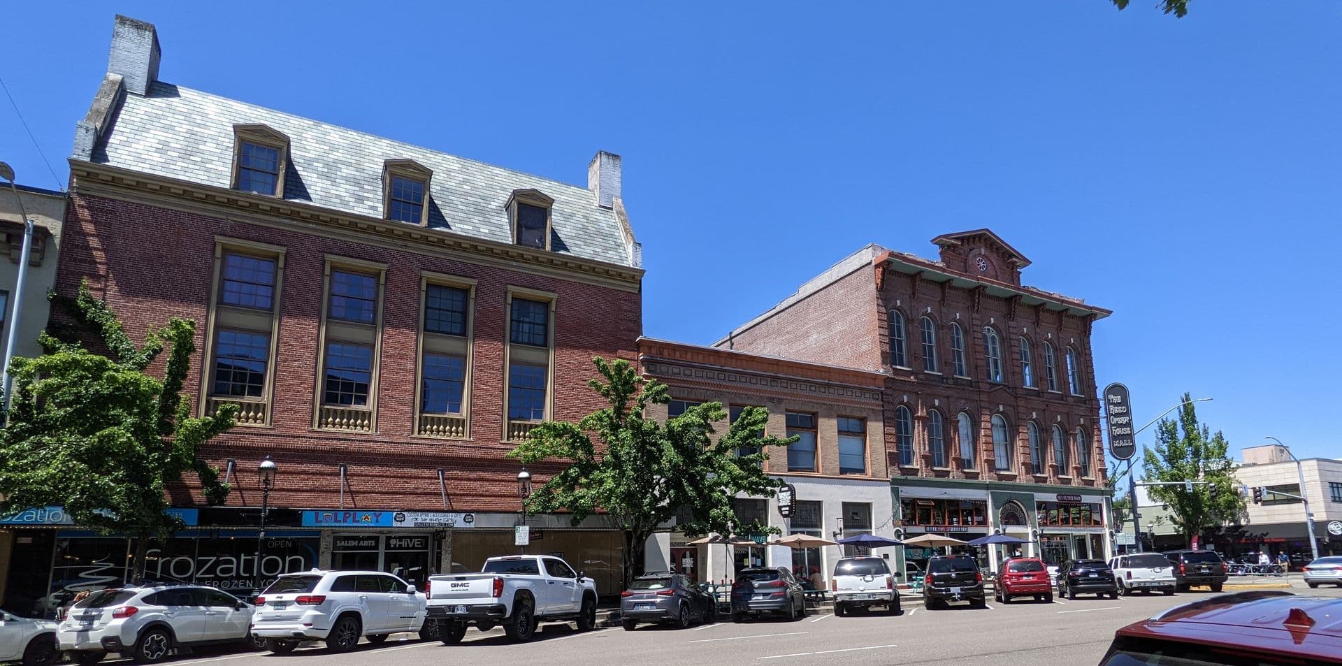 Salem Apartment: 155 Liberty Street NE