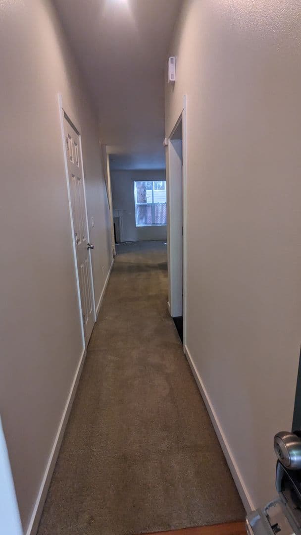 Portland Townhome: 16906 NE Halsey Street