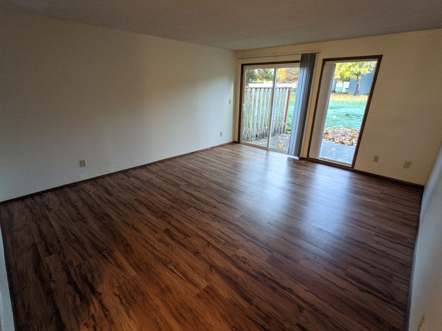Beaverton Multiplex: 4450 SW Stoddard Drive