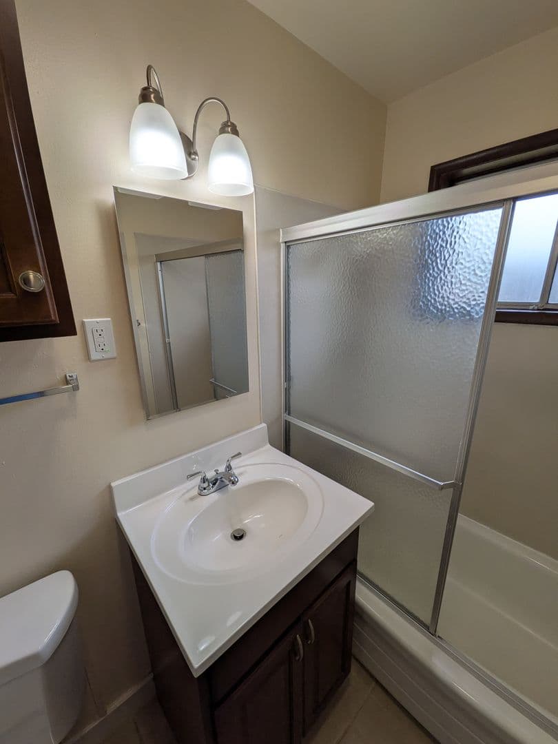 Beaverton Apartment: 13145 SW Jenkins Rd