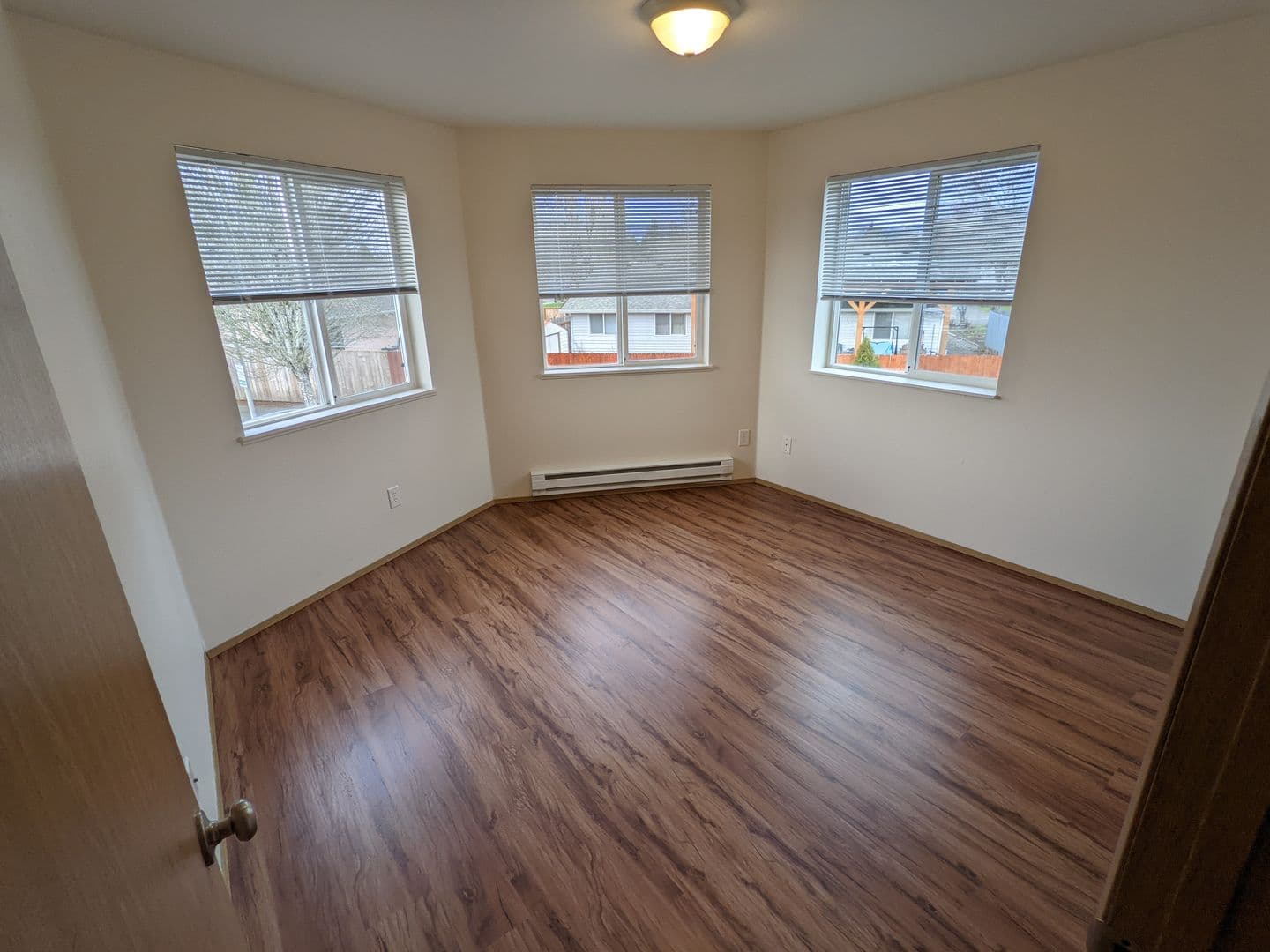 McMinnville Apartment: 1765 SW Tamarack St.
