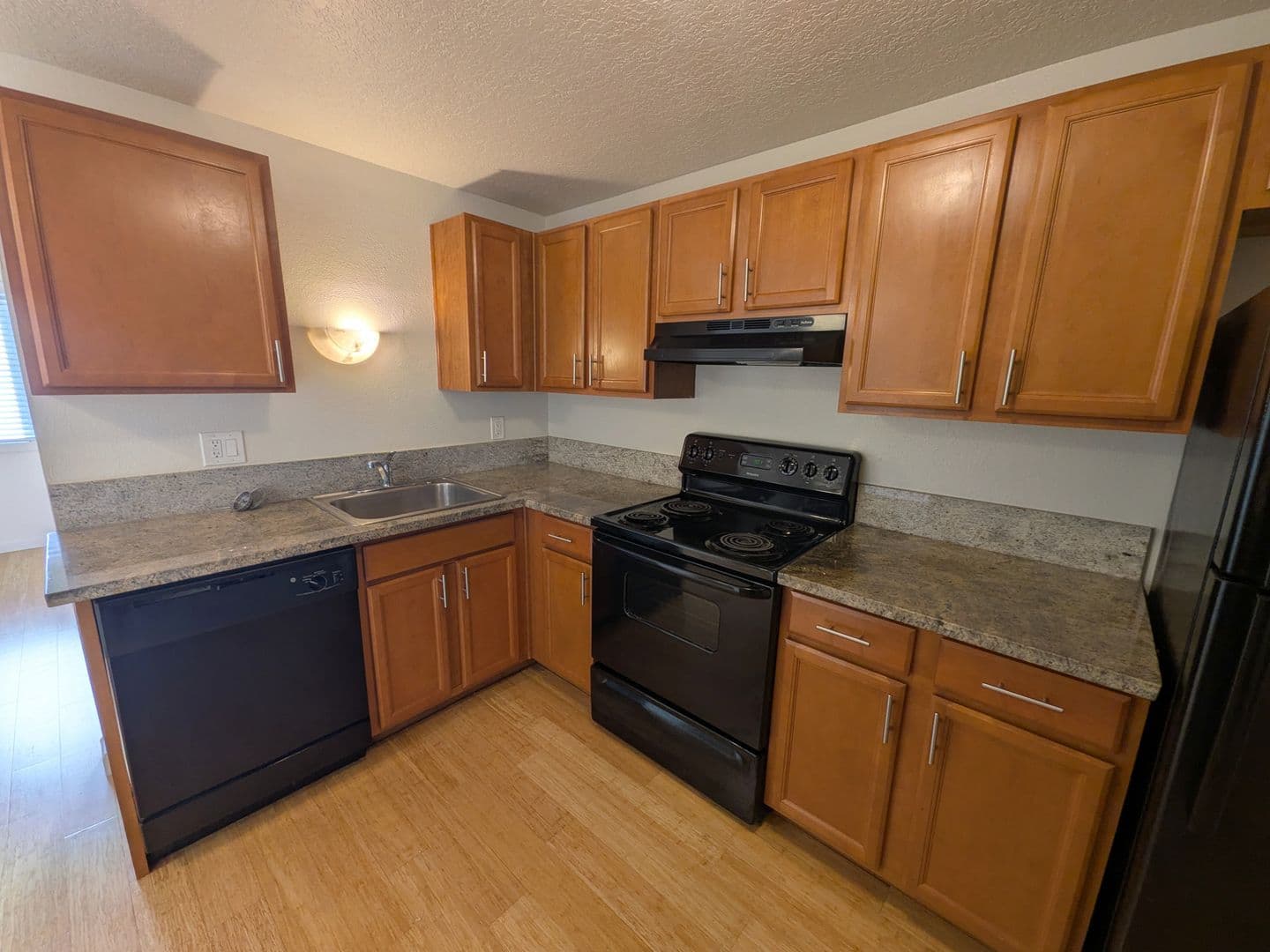 Portland Apartment: 4102-4128 SE Cesar Chavez Blvd