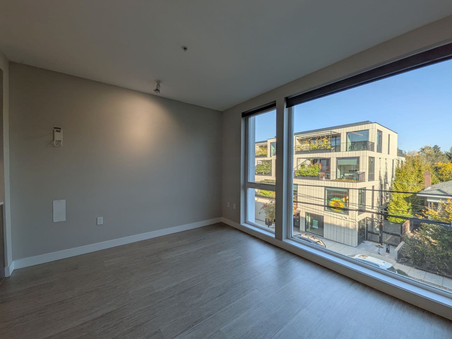 Portland Apartment: 2880 SE Division St